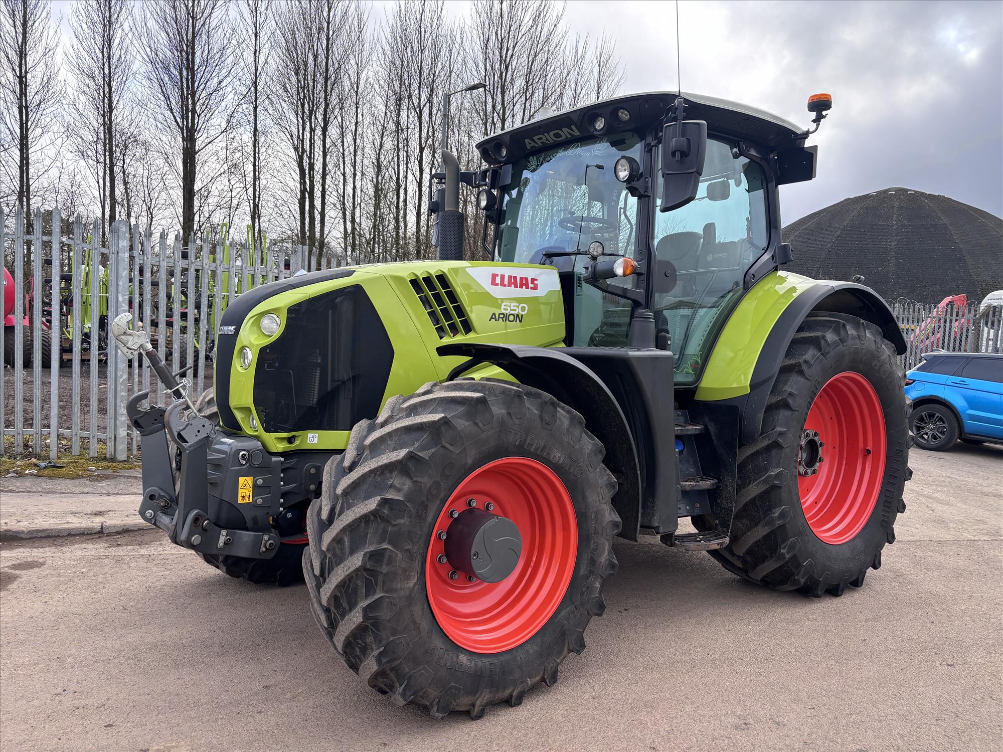 Claas ARION 650