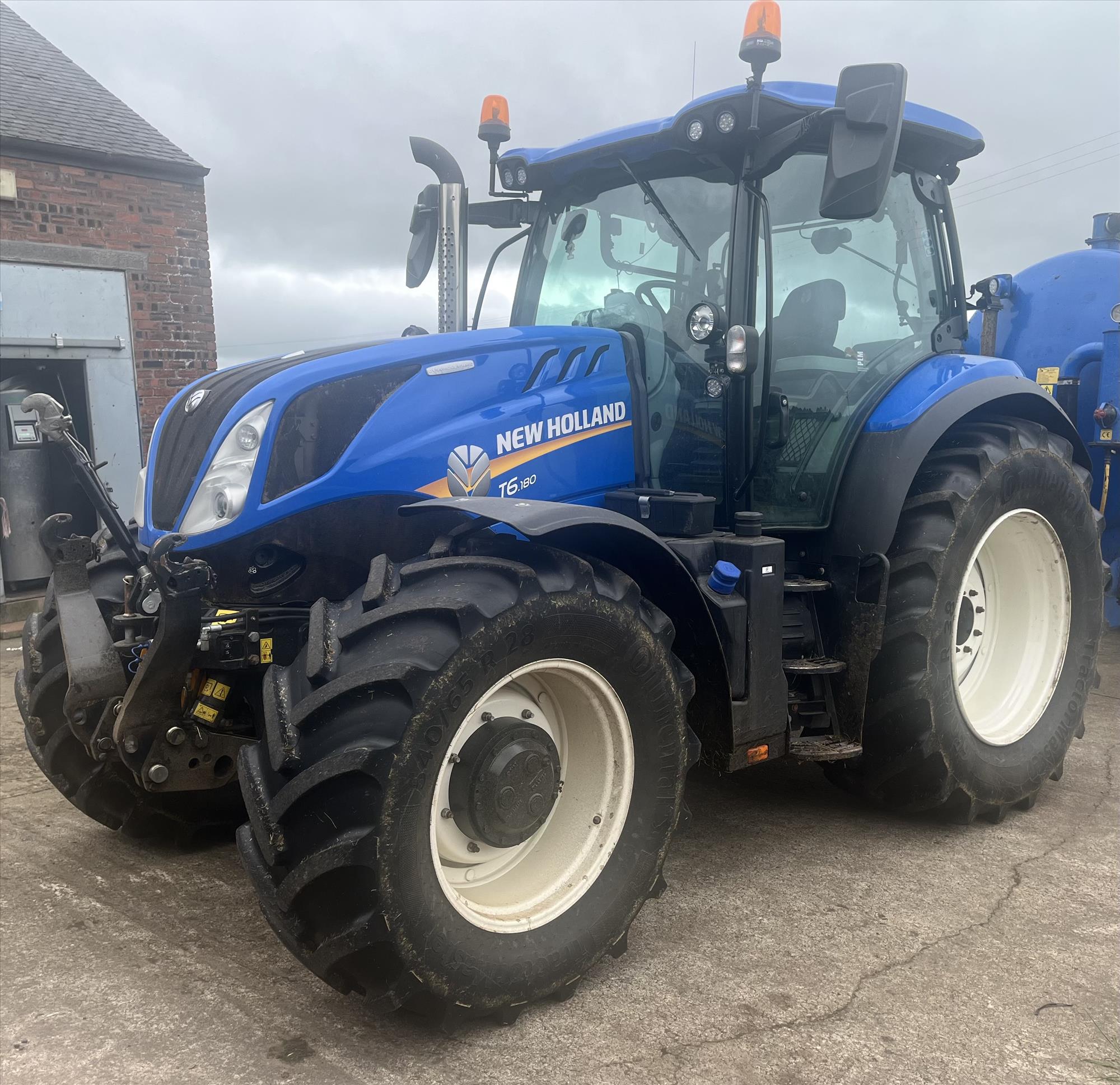 New Holland T6.180 D/Command