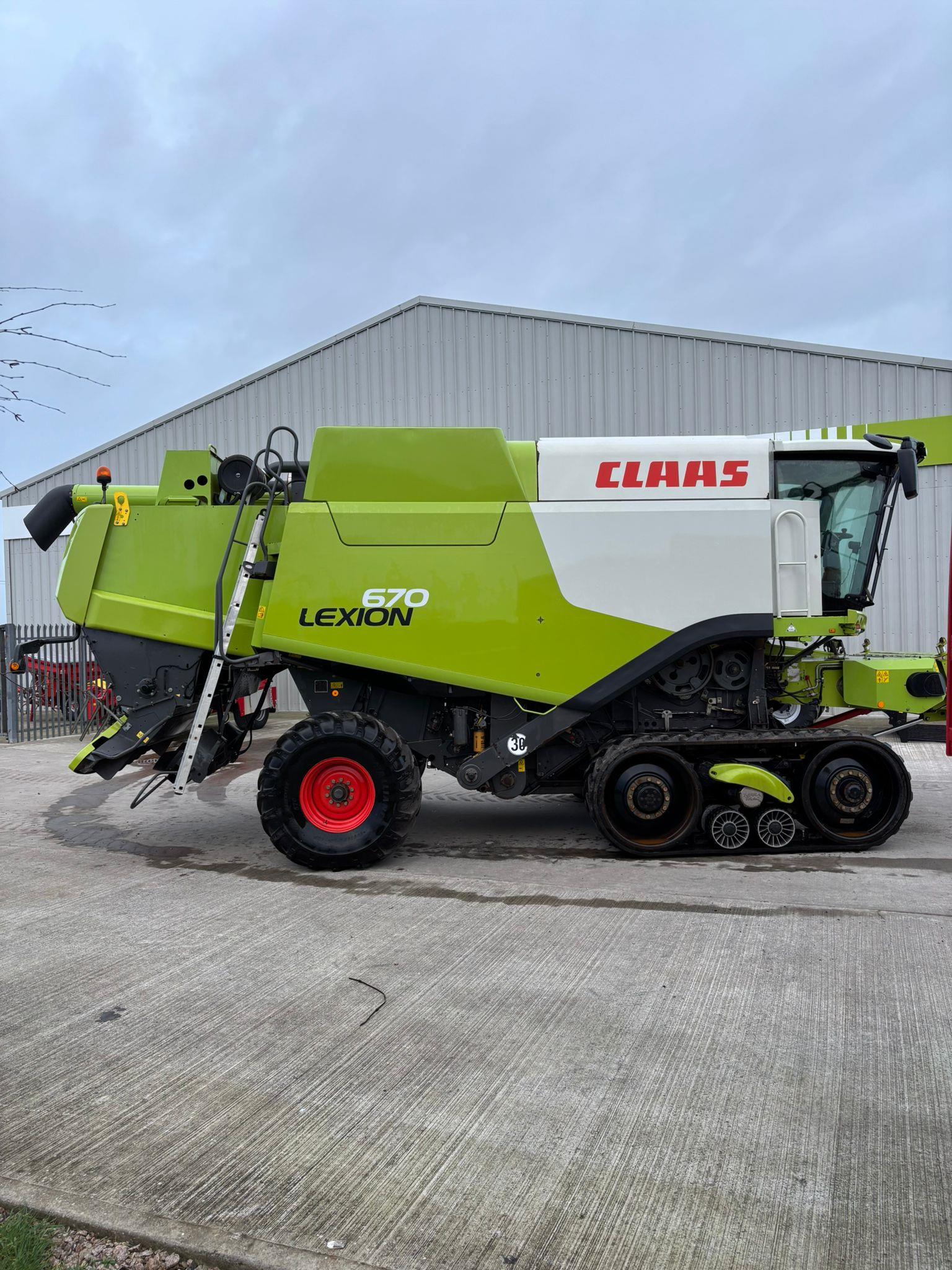 Claas LEXION 670TT