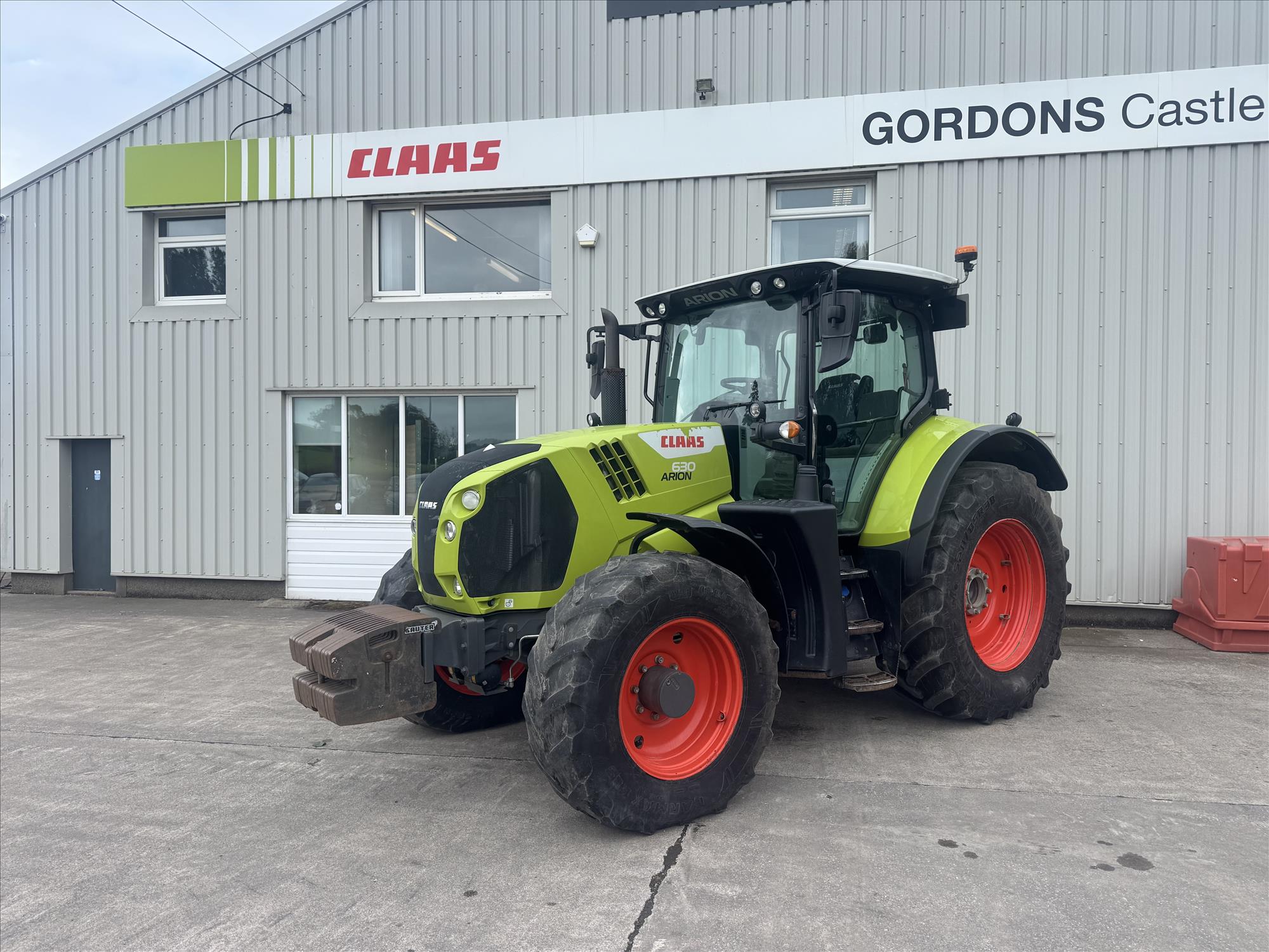 Claas Arion 630 CIS